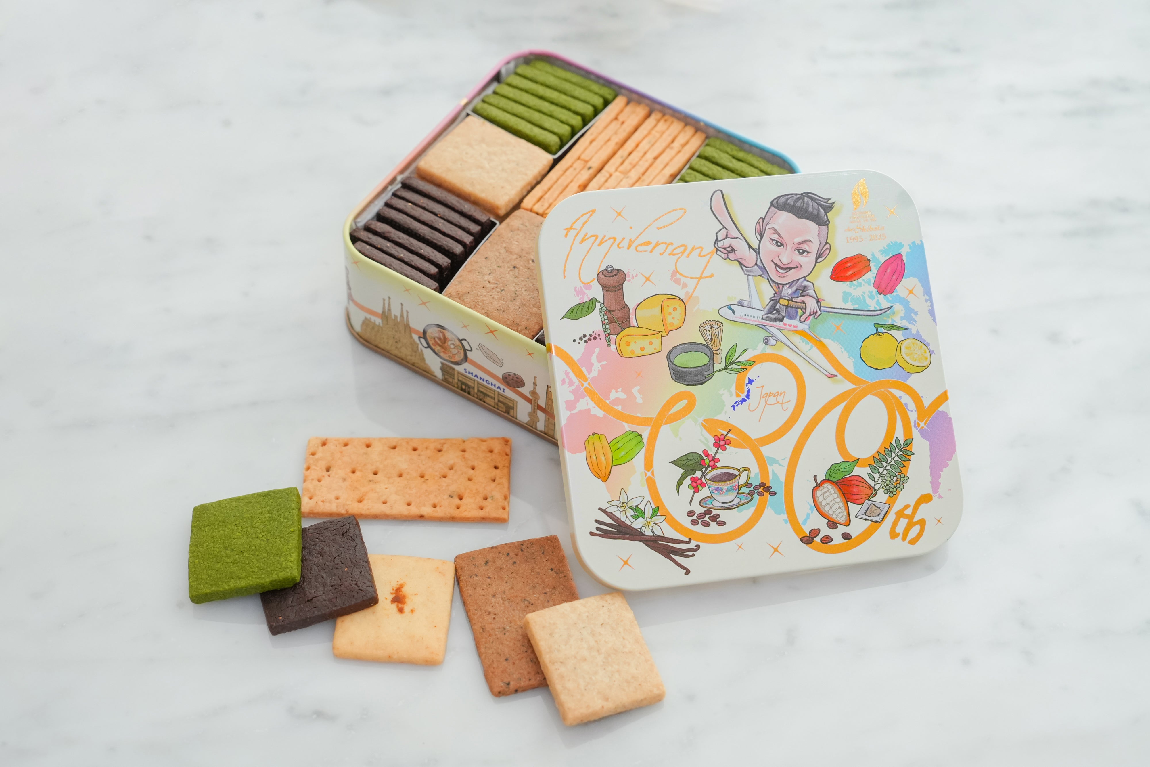 アニバーサリークッキー缶